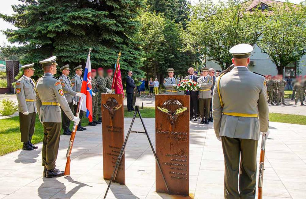 5. pluk špeciálneho určenia v Žiline - slávnostný ceremoniál 25. výročie, foto 40