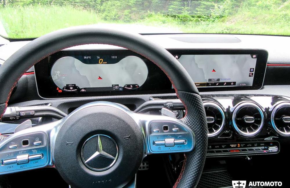 Redakčný test Mercedes-Benz Triedy A, foto 30