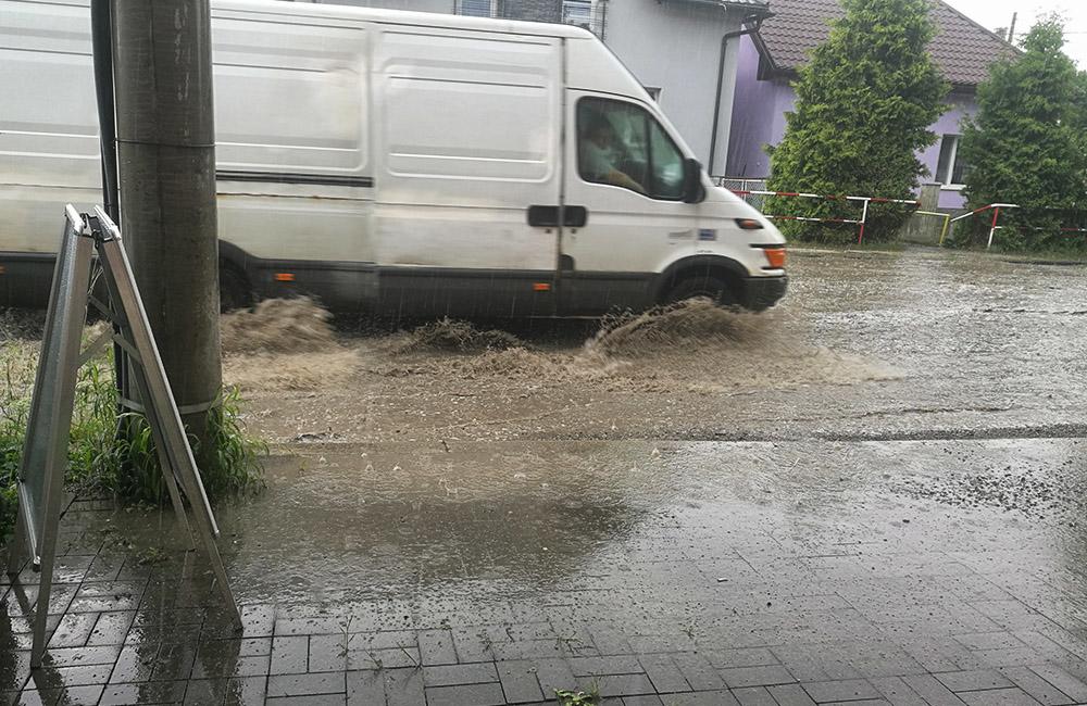 Problémy s dažďovou vodou v mestskej časti Bytčica, foto 3