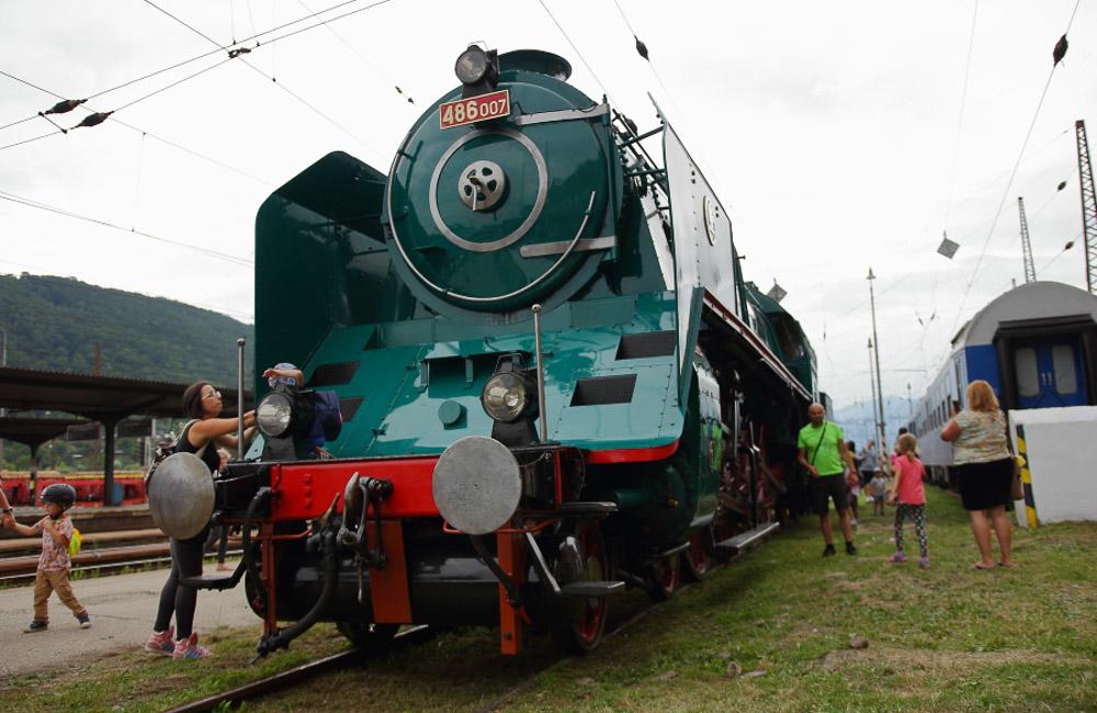 FOTO: Do Žiliny zavítal historický vlak s vozňami československých prezidentov, foto 4