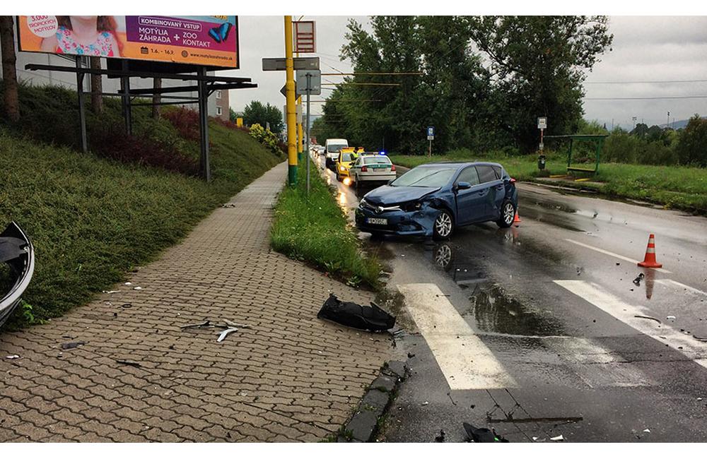 Dopravná nehoda na križovatke ulíc Priemyselná a Kragujevská 19.7.2018, foto 2