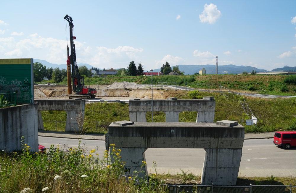 FOTO: Výstavba diaľničného privádzača Lietavská Lúčka - Žilina ku dňu 21.7.2018, foto 3