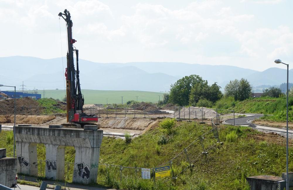 FOTO: Výstavba diaľničného privádzača Lietavská Lúčka - Žilina ku dňu 21.7.2018, foto 6