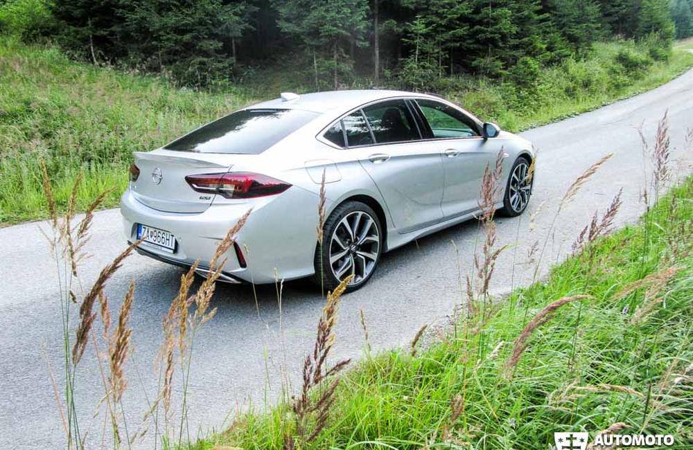 Redakčný test Opel Insignia GSi Grand Sport, foto 9