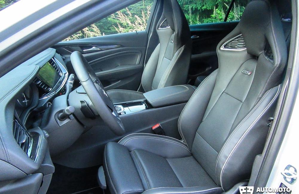 Redakčný test Opel Insignia GSi Grand Sport, foto 16
