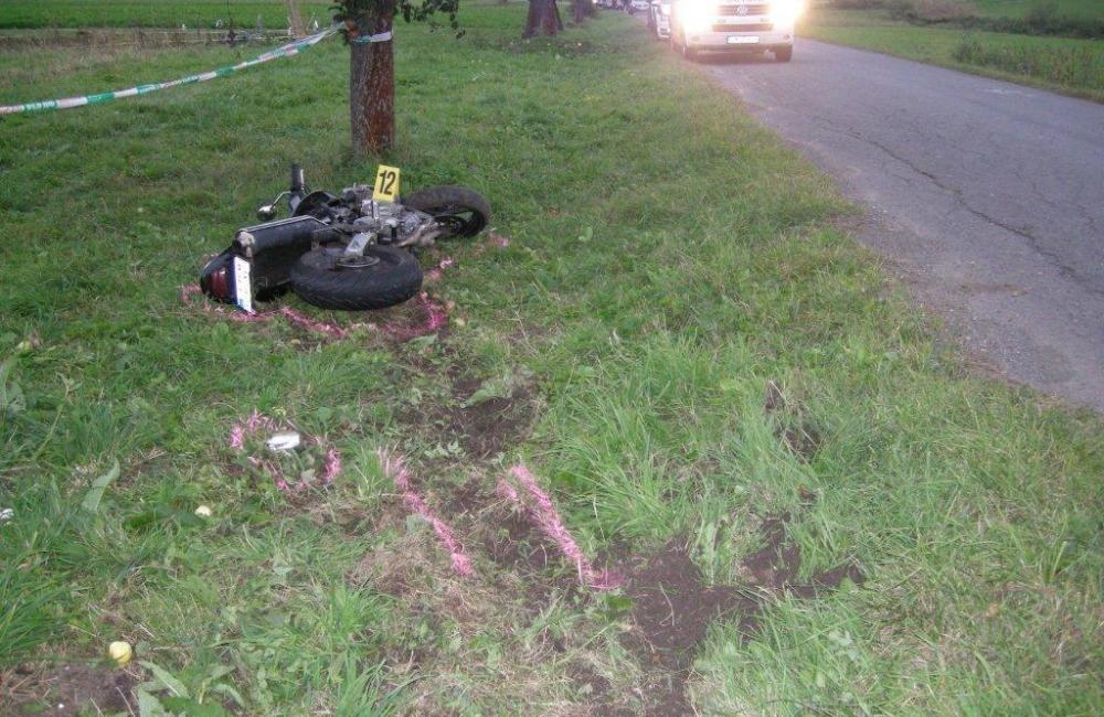 Tragická nehoda 24_ročného motocyklistu v okrese Liptovský Mikuláš 1.10.2018, foto 2