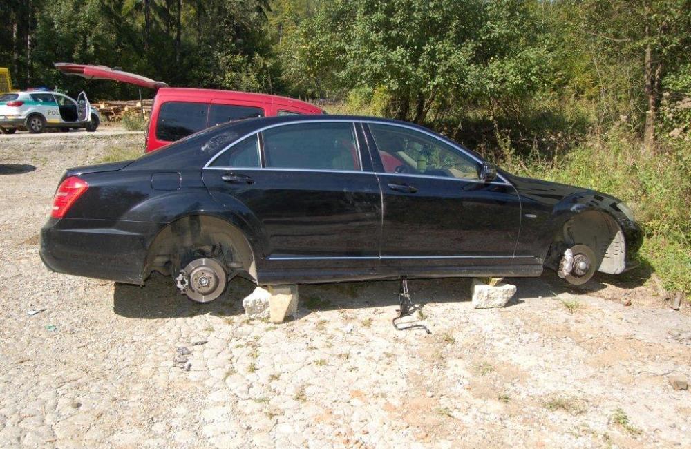 Prípady krádeží spôsobené vlámaním sa do áut, garáží a skladov na Kysuciach, foto 2