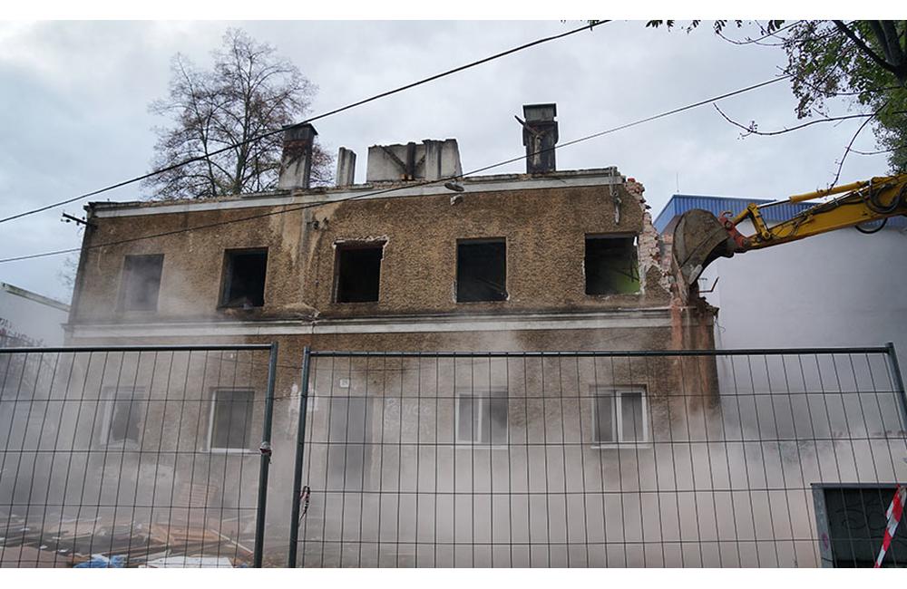 Búranie piatej bytovky na Bratislavskej ulici v Žiline, foto 5