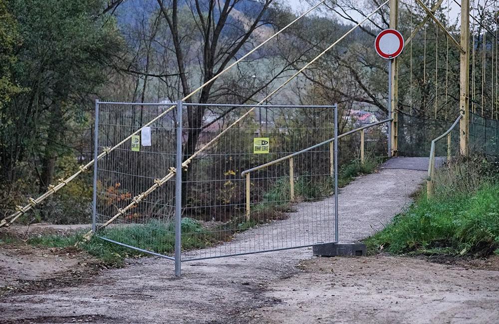 Uzatvorenie lávky pre peších v mestskej časti Vranie, foto 1