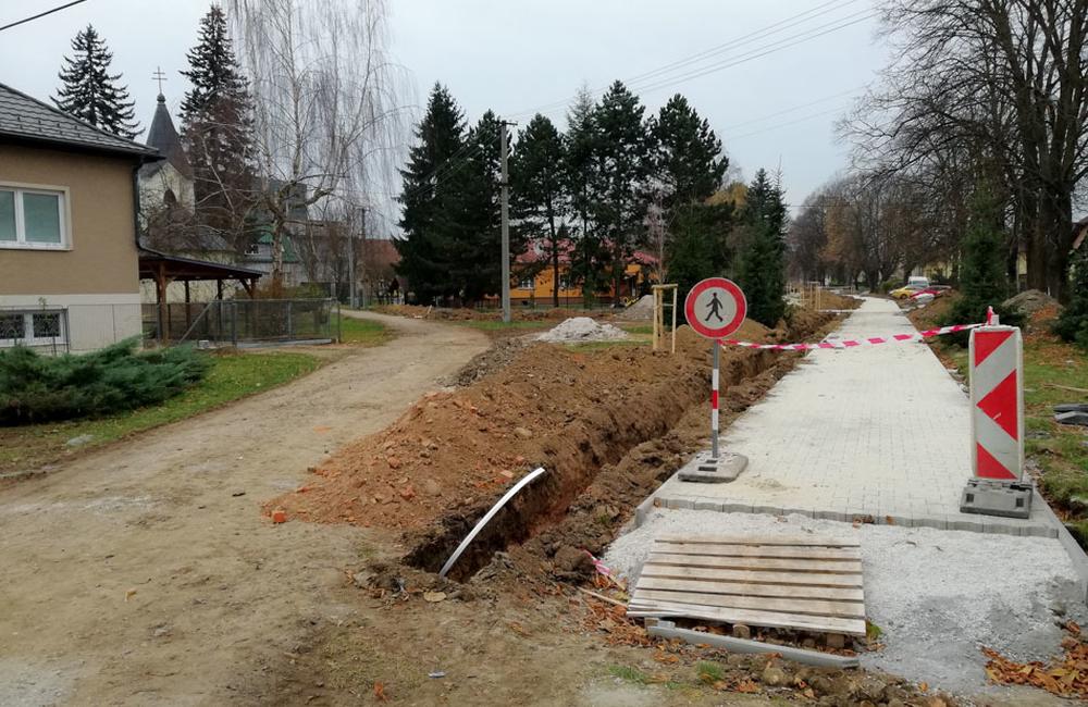 Revitalizácia verejného priestoru na ulici Juraja Závodského v Závodí, foto 2