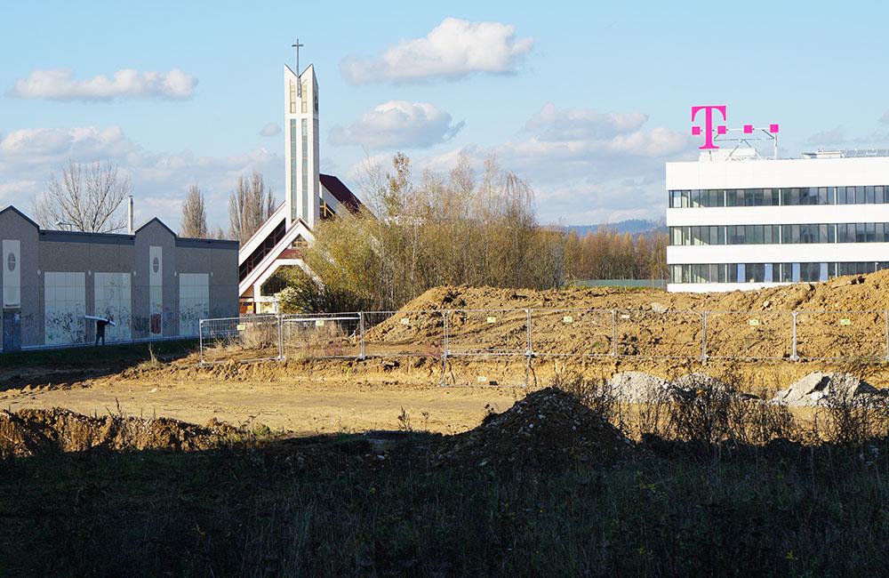 FOTO: Kaufland rozširuje parkovisko, v rámci regulácie pribudnú aj rampy, foto 3