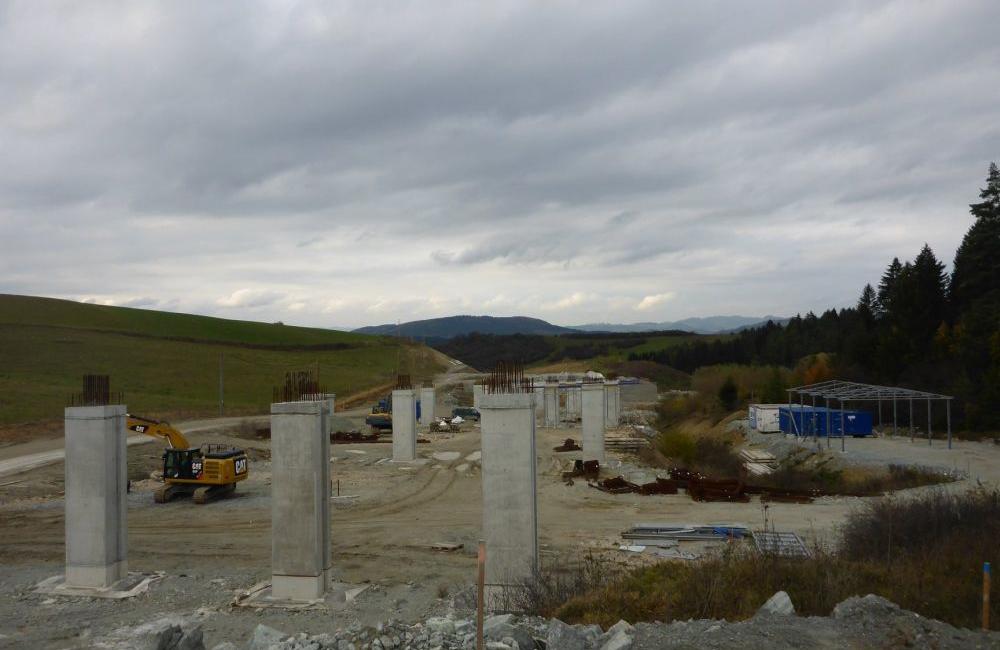 NDS zverejnila októbrové fotografie z výstavby úseku D1 Lietavská Lúčka - Višňové, foto 10