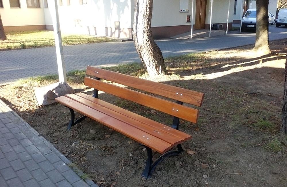 Nové lavičky na Vlčincoch v Žiline, foto 7
