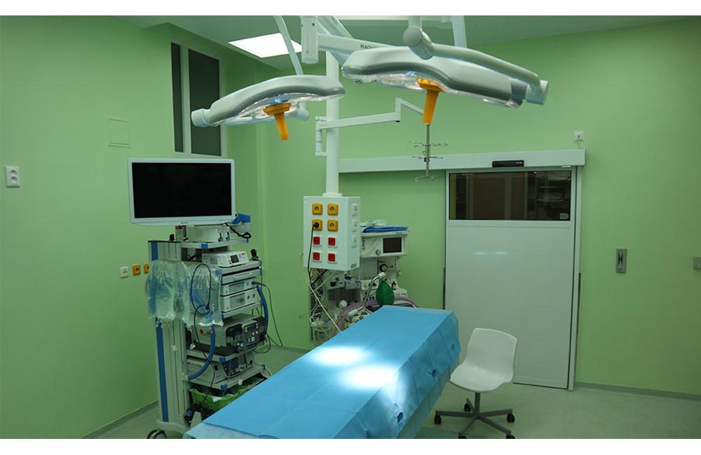 Vynovená operačná sála na ortopédii v žilinskej nemocnici, foto 1