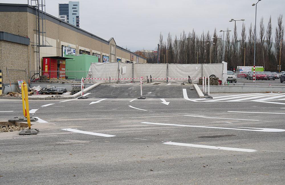 FOTO: Rozšírenie parkoviska pri predajni Kaufland a poliklinike ŽILPO, foto 5