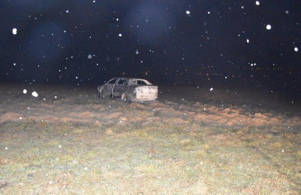 Krádež a zapálenie vozidla taxi na Orave , foto 1