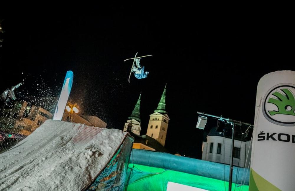 FOTO: V Žiline sa na Big Jump 8 stretli vybraní snowboard a freeski jazdci, foto 26