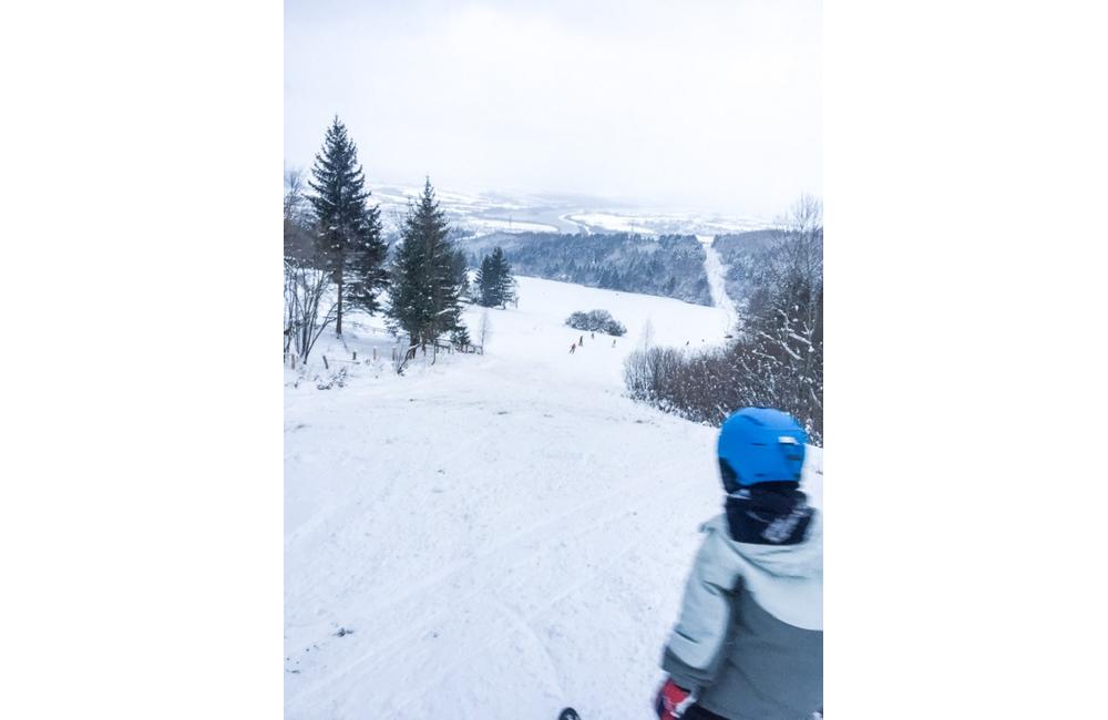 FOTO: Vo Varíne pod Jedľovinou pri Žiline sa cez víkend lyžovalo, otvorené bude aj ďalší víkend, foto 4
