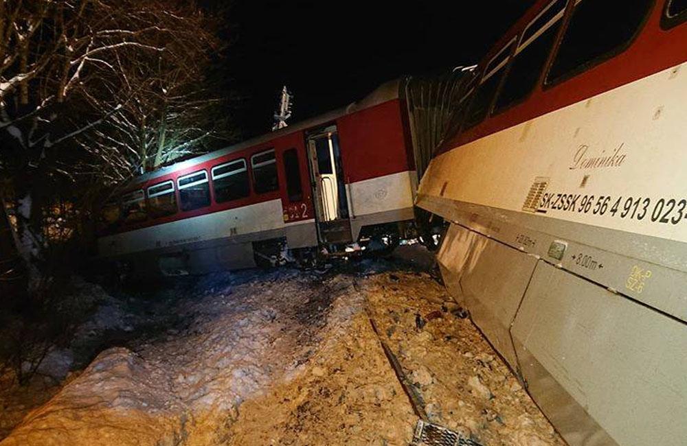 Nehoda osobného vlaku a kamióna v obci Podvysoká, okres Čadca - 10.1.2019, foto 19