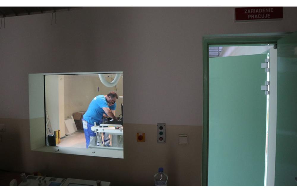 FOTO: V žilinskej nemocnici prebiehajú stavebné práce, na rádiodiagnostike pribudne nový angiograf, foto 3