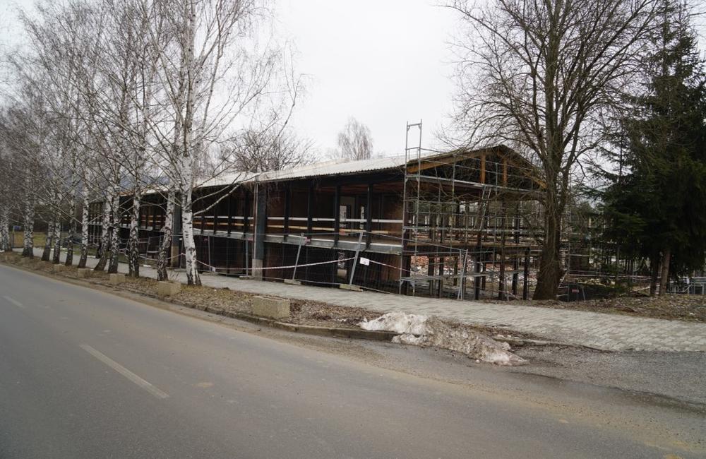 FOTO: Unimobunky pri Novej menze búrajú, na mieste vznikne parkovisko a neskôr budova, foto 5