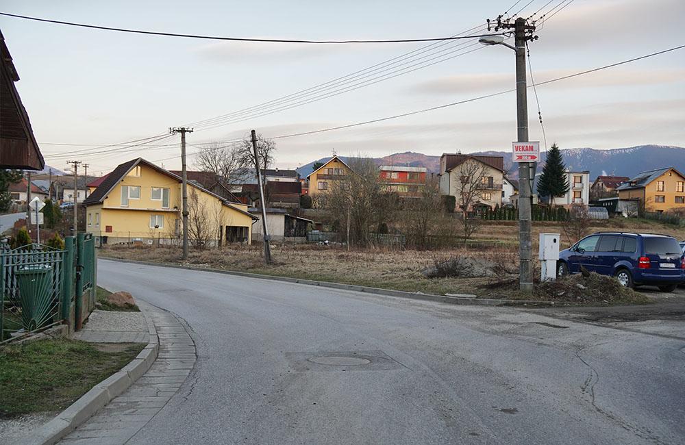 Pozemok pre plánovanú výstavbu predajne COOP Jednota v Trnovom, foto 4