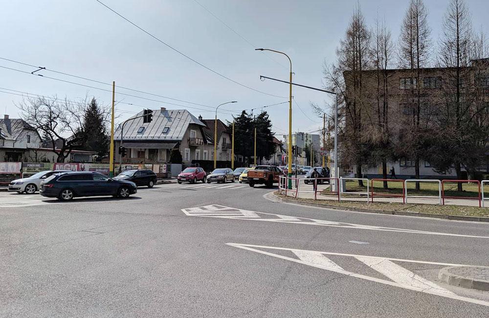 Križovatka ulíc Hálkova a Veľká okružná prejde v sobotu 23. marca zmenami, foto 3