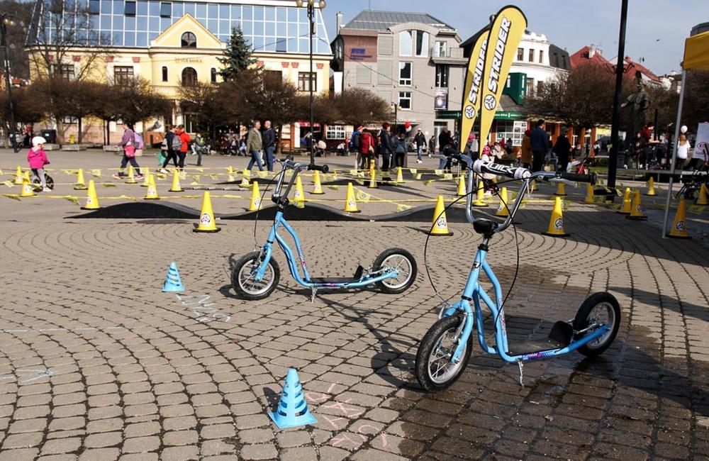FOTO: V Žiline bol spustený systém verejného zdieľania bicyklov BikeKIA, foto 9