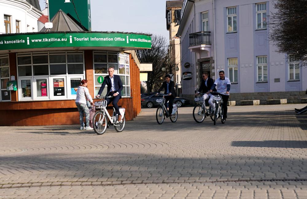 FOTO: V Žiline bol spustený systém verejného zdieľania bicyklov BikeKIA, foto 24