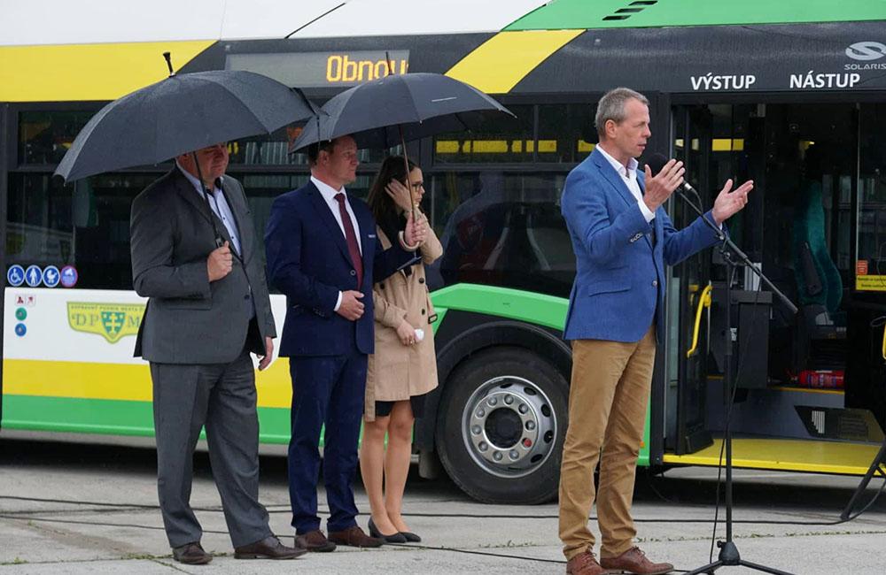 FOTO: Minister dopravy zavítal do Žiliny pri príležitosti ukončenia obnovy trolejbusov, foto 7
