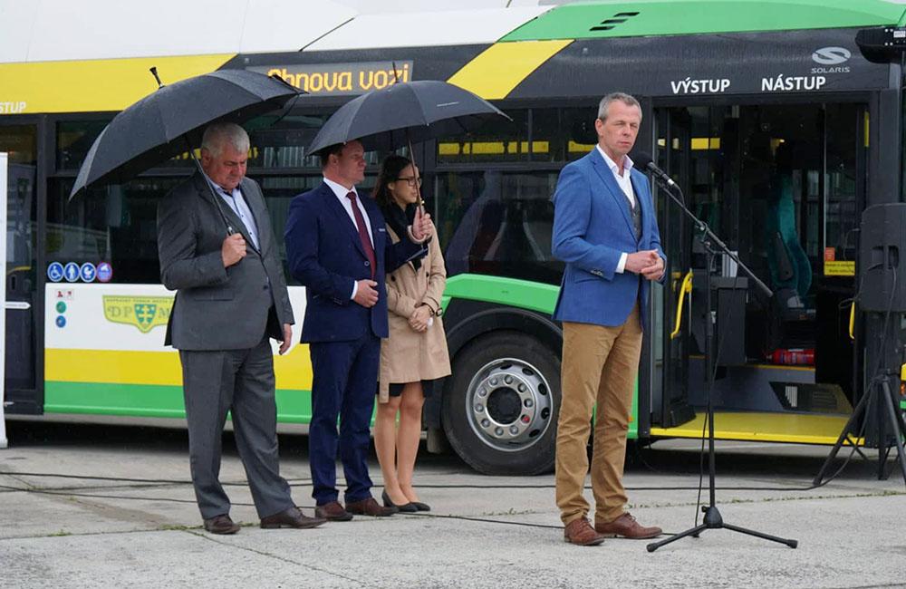FOTO: Minister dopravy zavítal do Žiliny pri príležitosti ukončenia obnovy trolejbusov, foto 2