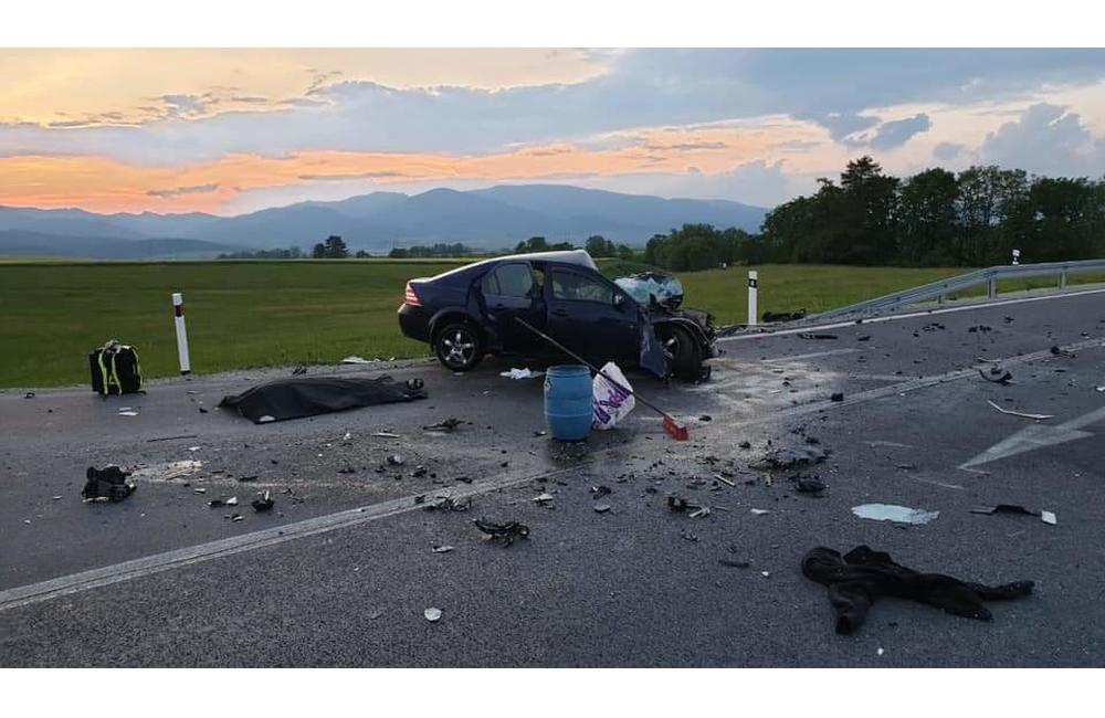 AKTUÁLNE: Cesta 1/65 v obci Karlová v okrese Martin je z dôvodu vážnej nehody uzavretá, foto 5