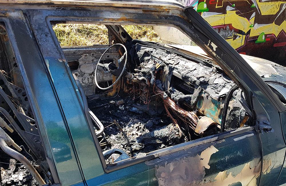 Požiar osobného auta pod Rondlom 7.6.2019, foto 2