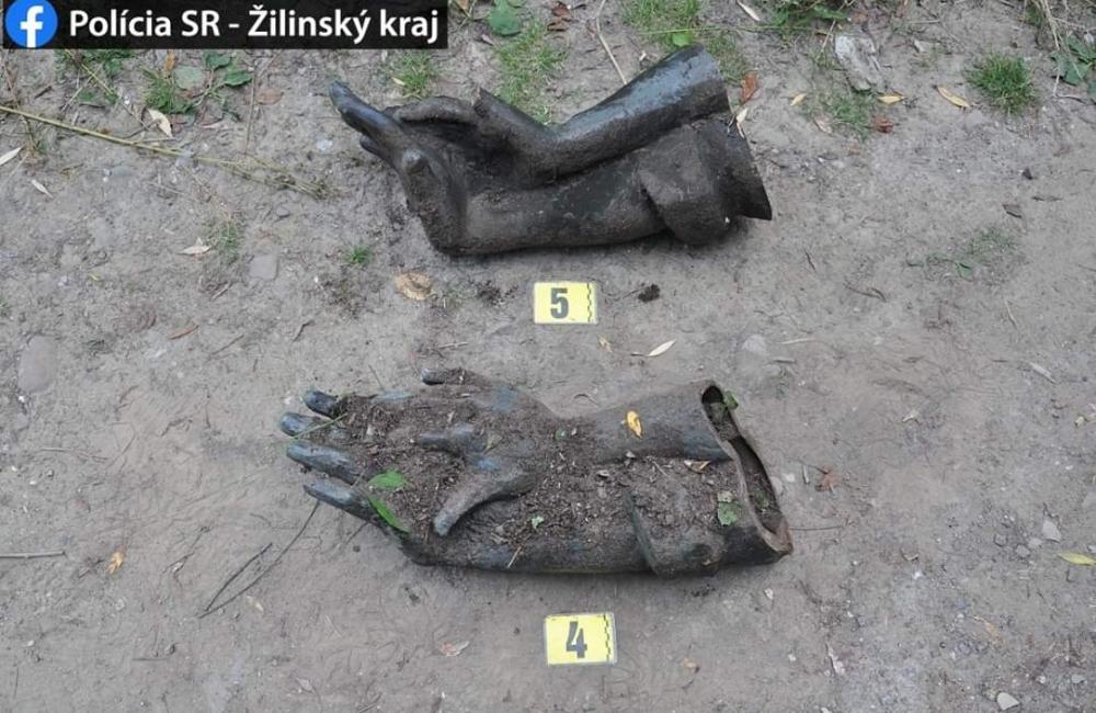 FOTO: Odcudzené ruky zo sochy na vrchu Javorina našli v mestskej časti Žilina - Brodno, foto 3