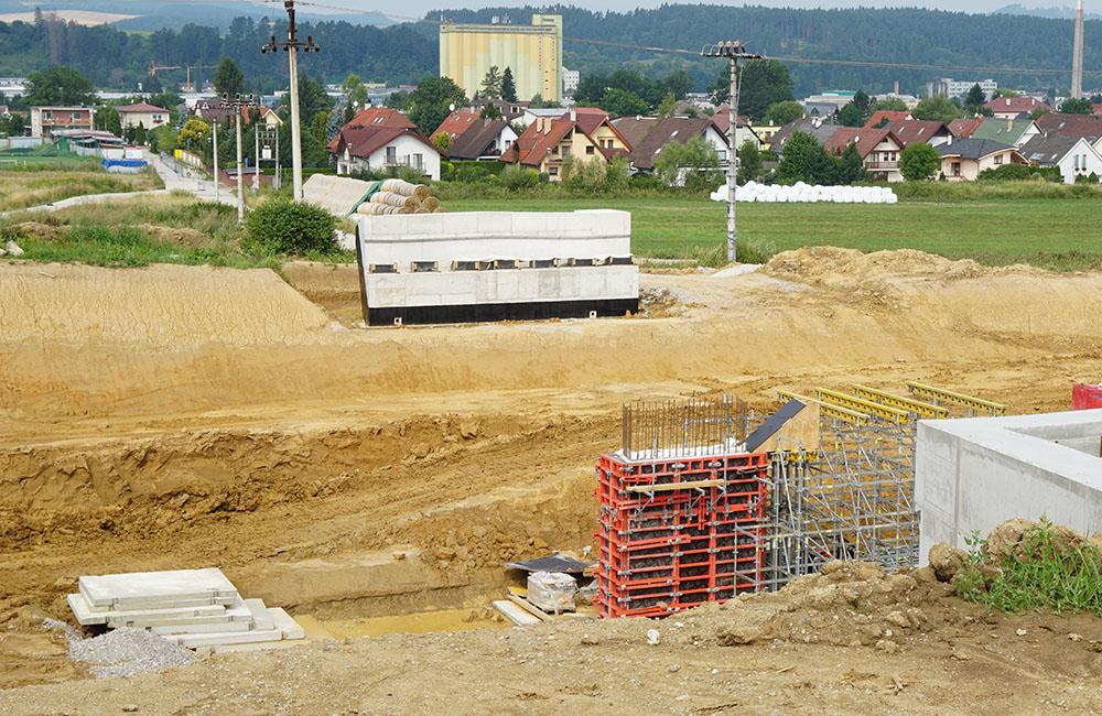 FOTO: Ako napredujú práce na stavbe diaľničného privádzača z Lietavskej Lúčky do Žiliny, foto 9