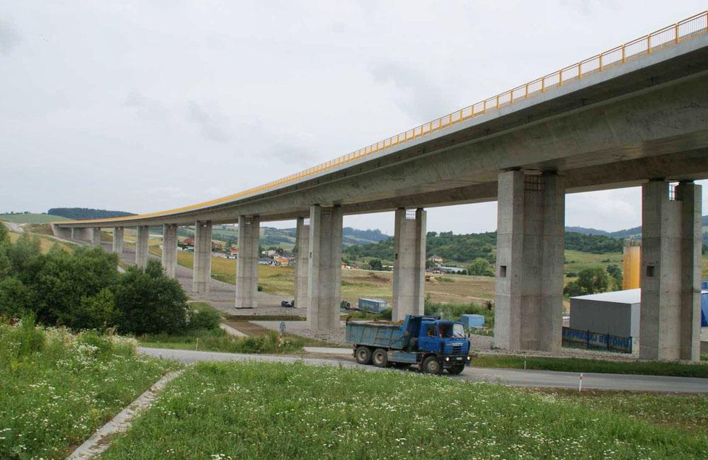 FOTO: NDS zverejnila aktuálne fotografie z úseku diaľnice Hričovské Podhradie - Lietavská Lúčka, foto 5