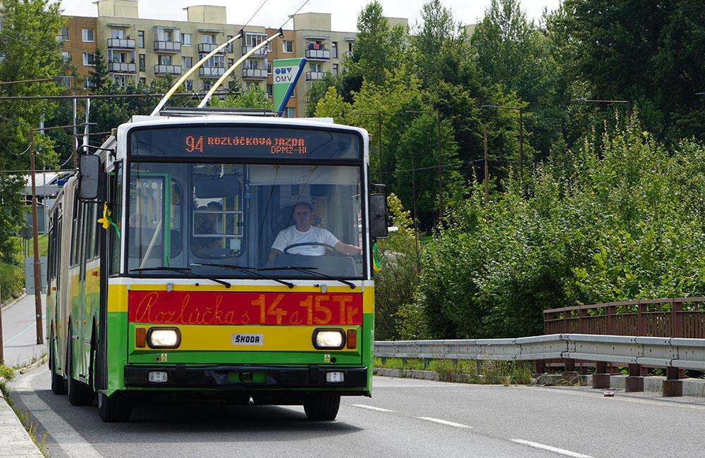 FOTO+VIDEO: Staré trolejbusy typu 14Tr a 15Tr sa definitívne rozlúčili so Žilinou, foto 1