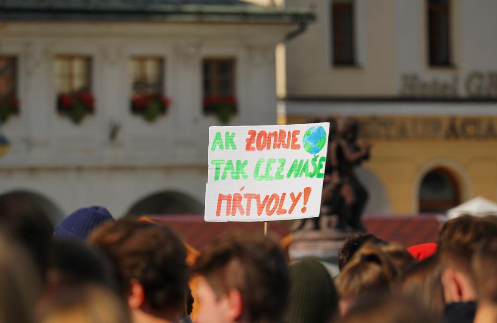 FOTO: Na klimaštrajku v Žiline žiadali klimatickú spravodlivosť pre všetkých, foto 16