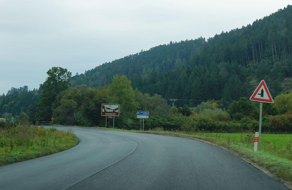 FOTO: Na ceste 1. triedy medzi obcami Lietavská Lúčka a Porúbka pokladajú nový asfalt, foto 3