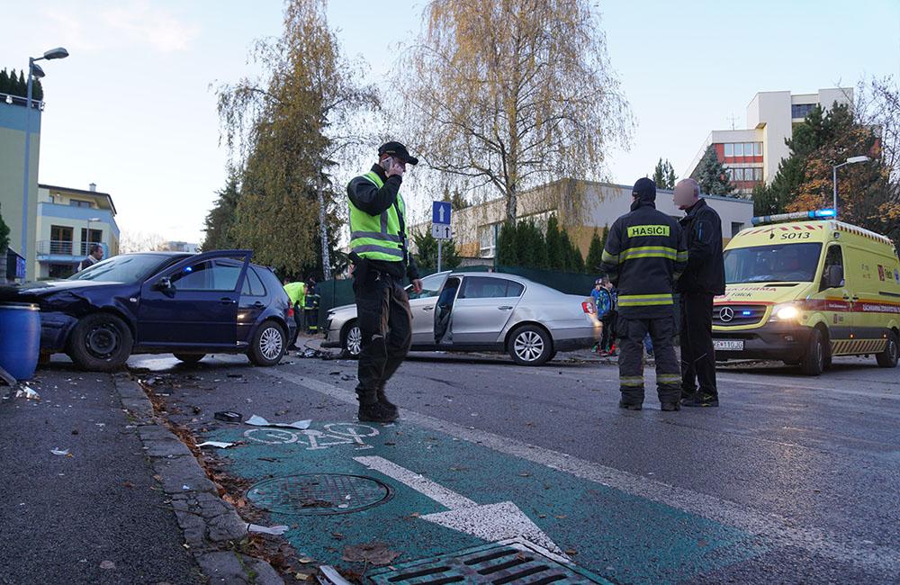 Dopravná nehoda na Hlbokej ceste v Žiline 11.11.2019, foto 10