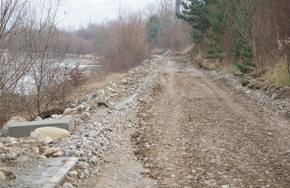 Výstavba novej cyklotrasy po ľavom brehu rieky Váh v Žiline, foto 6
