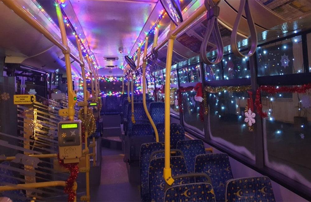 Vianočný trolejbus vyrazí na cesty v Žiline aj v roku 2019, foto 5