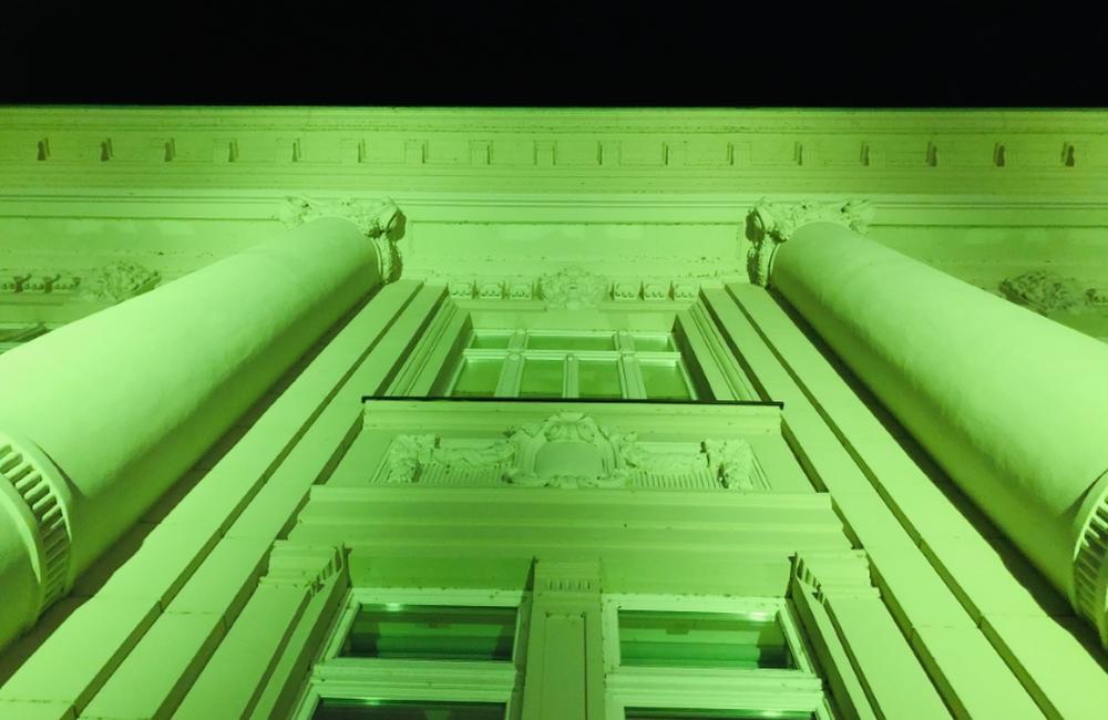 FOTO: Budova Banky Žilina svieti na zeleno, foto 4