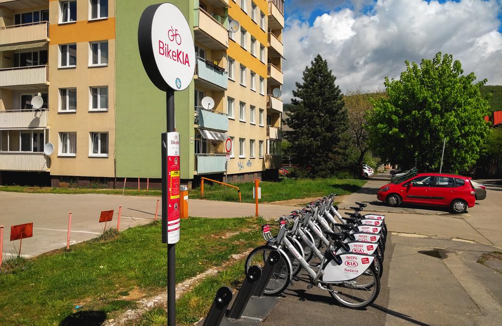 FOTO: Stanice bikesharingu v Žiline už fungujú, stojany aj bicykle dezinfikujú denne, foto 7
