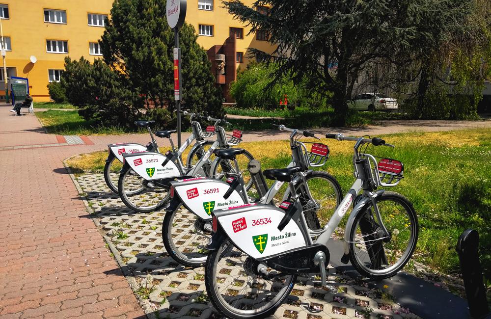 FOTO: Stanice bikesharingu v Žiline už fungujú, stojany aj bicykle dezinfikujú denne, foto 10