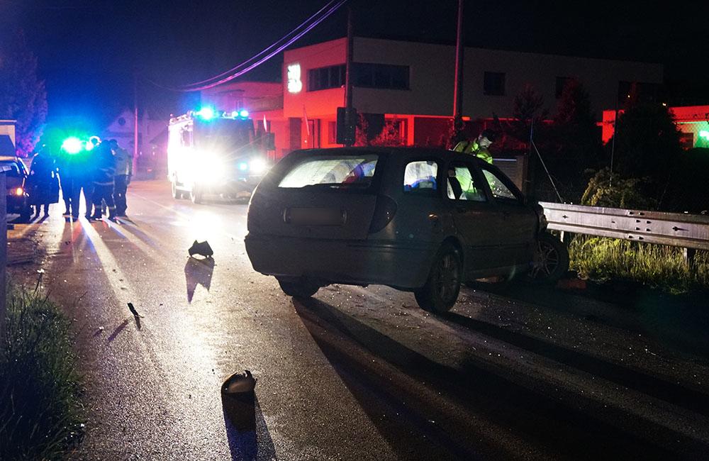 Dopravná nehoda osobného auta v mestskej časti Žilina - Trnové 6.6.2020, foto 3