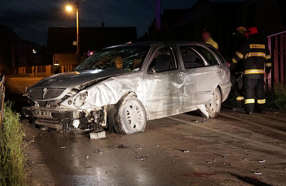 Dopravná nehoda osobného auta v mestskej časti Žilina - Trnové 6.6.2020, foto 2