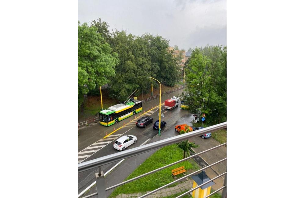FOTO: Výdatný dážď zaplavil viacero ciest v Žiline a mestských častiach, foto 19