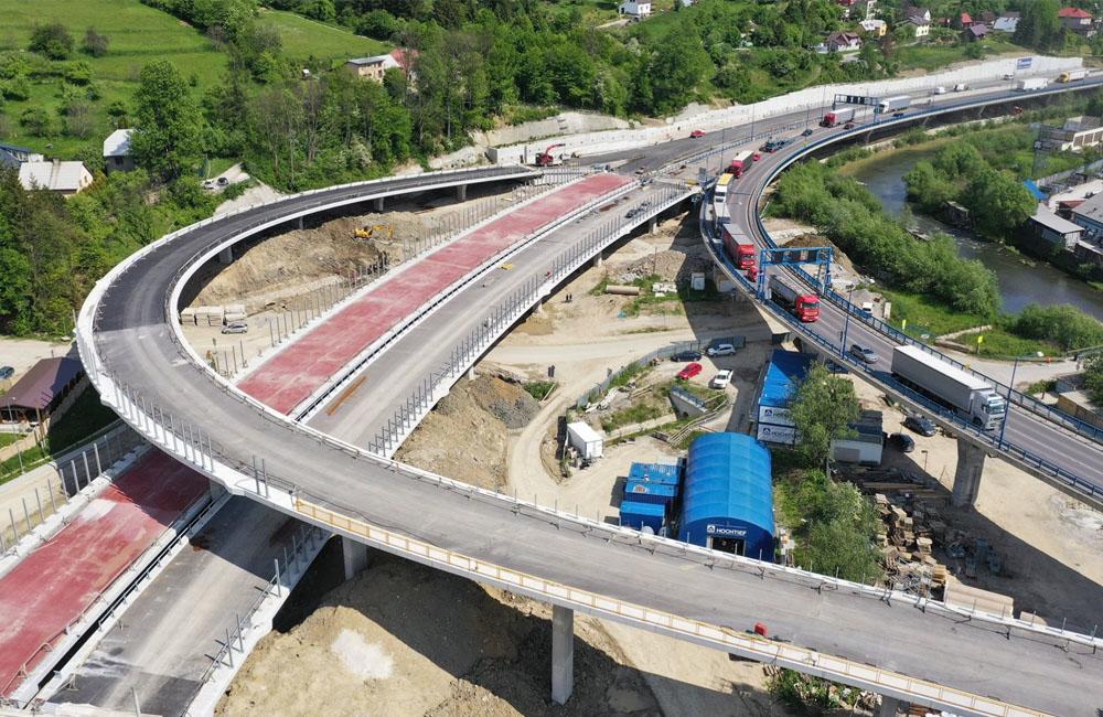 FOTO: Aktuálne zábery z výstavby diaľničného úseku D3 Čadca, Bukov - Svrčinovec, foto 7