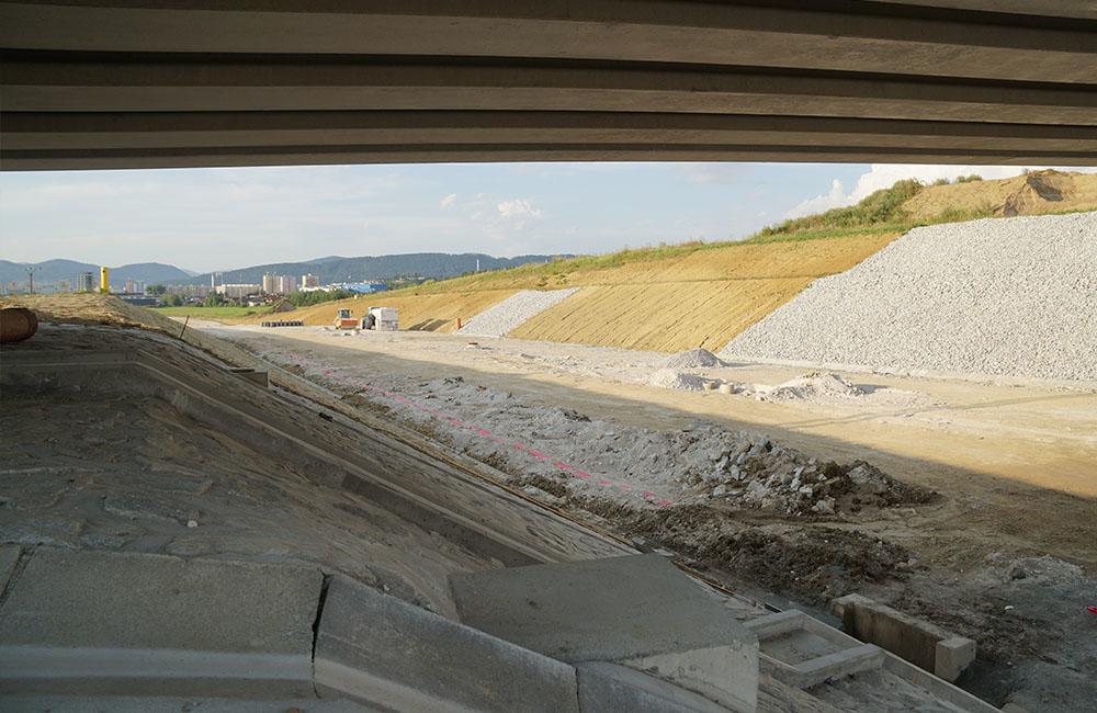 FOTO: Aktuálny stav prác na stavbe diaľničného privádzača 10.08.2020, foto 18